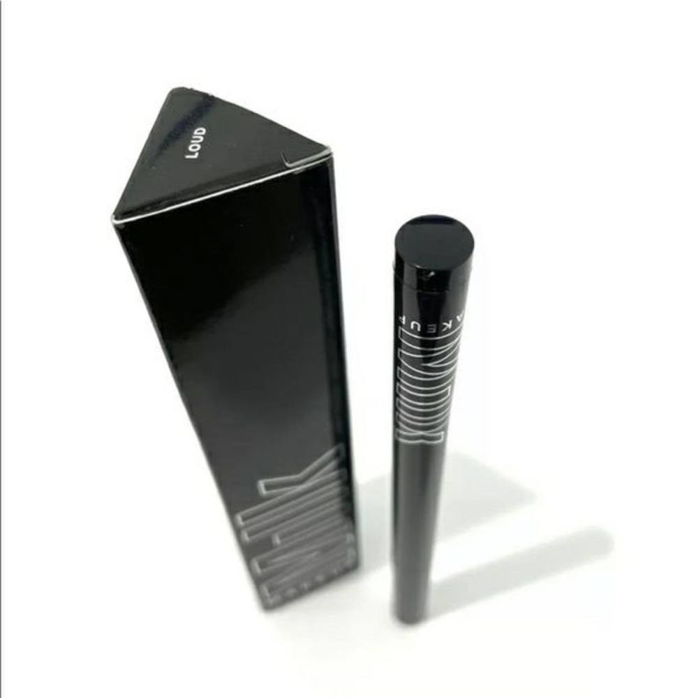 MILK MAKEUP KUSH Liquid Eyeliner in Loud - blackest black